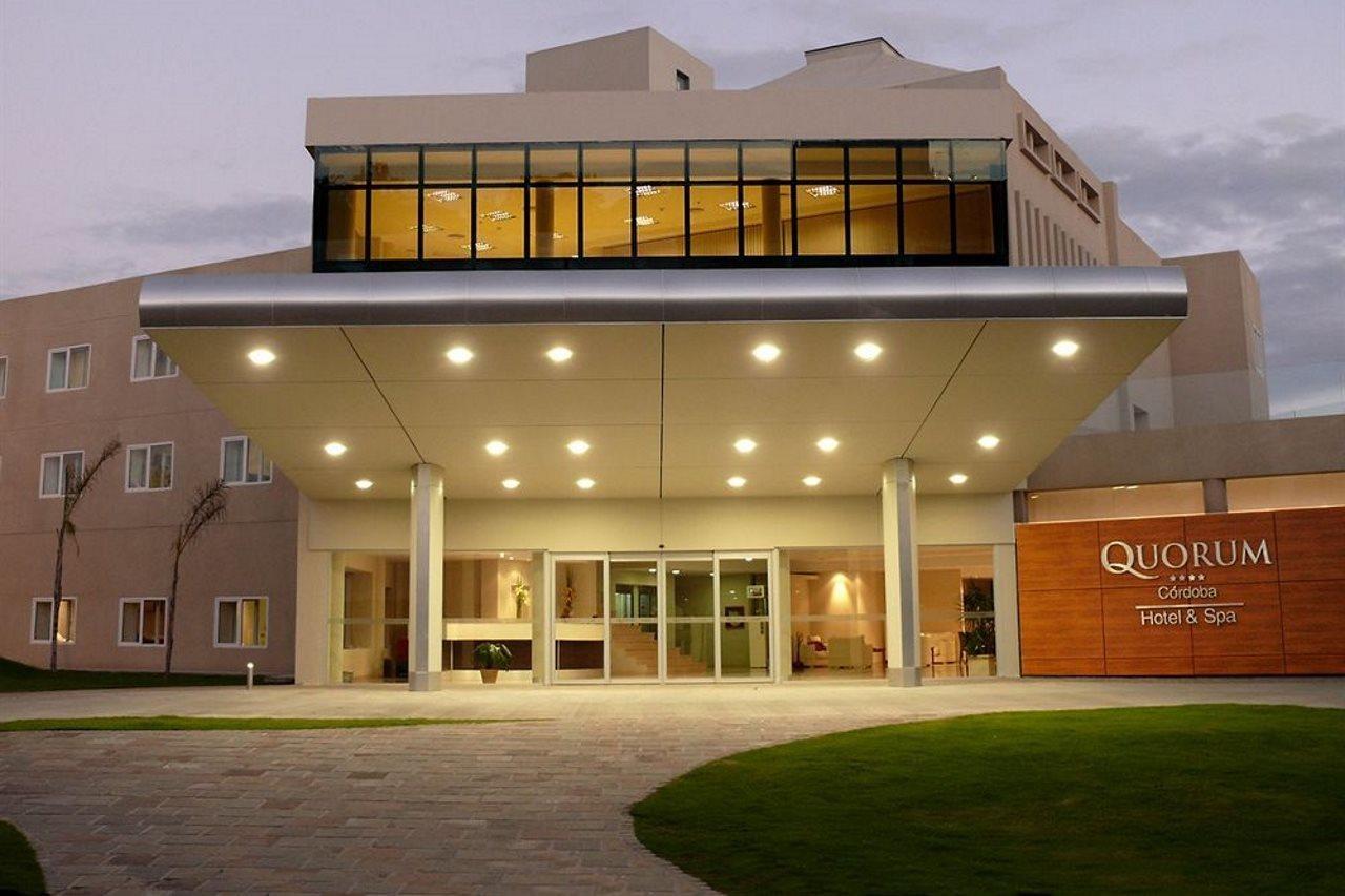 Quorum Cordoba Hotel, Resort Urbano Exterior photo